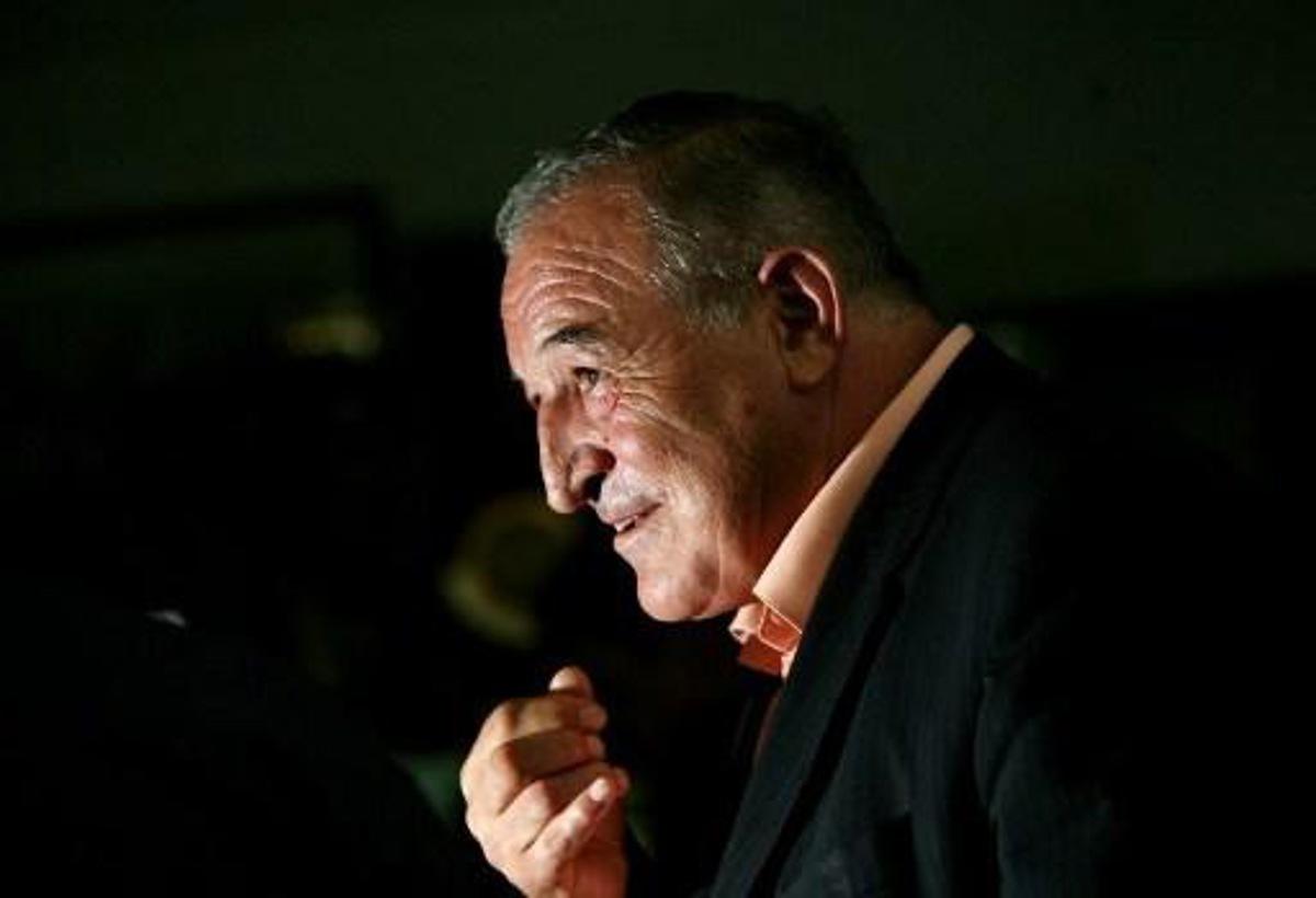 Dimitar Penev, Bulgaria's former national team coach, reacts after his first official news conference in Sofia, 07 August 2007. Today theBulgarian Football Union officialy confirmed that Dimitar Penev, who steered Bulgaria to the semi-finals of the 1994 World Cup in the United States and was reelected to leed Bulgarian national team on 30 July, 2007, is the new coach of  the Bulgarian national team. AFP/PHOTO BORYANA KATSAROVA