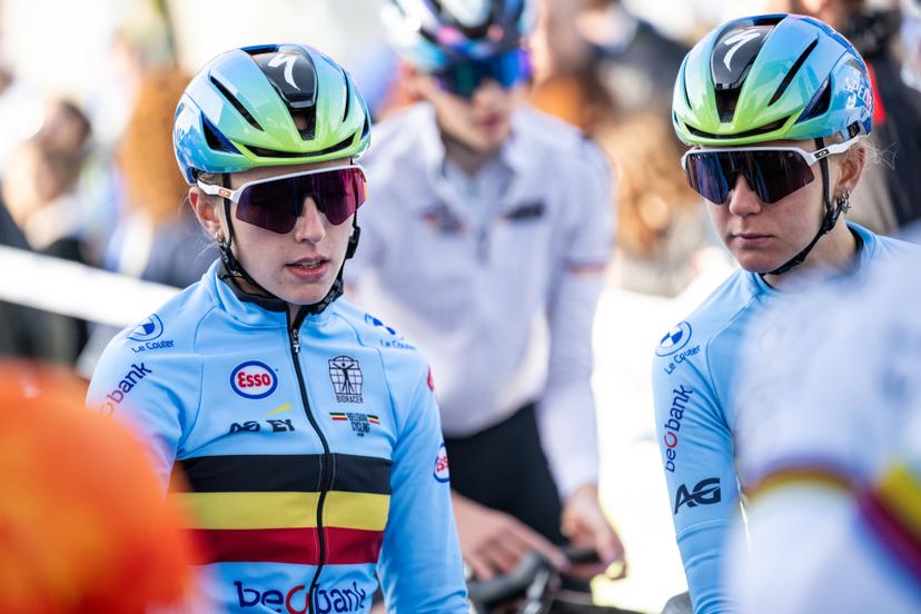 Belgian Tess Moerman and Belgian Emma Siegers pictured before the Women U23 Road Race race (88,4km) at the cycling UEC Road European Championships, in Ljubljana, Slovenia Friday 2 October 2026. The UEC Road European Championships are taking place from 02 to 07 October in Ljubljana, Slovenia. BELGA PHOTO JASPER JACOBS
