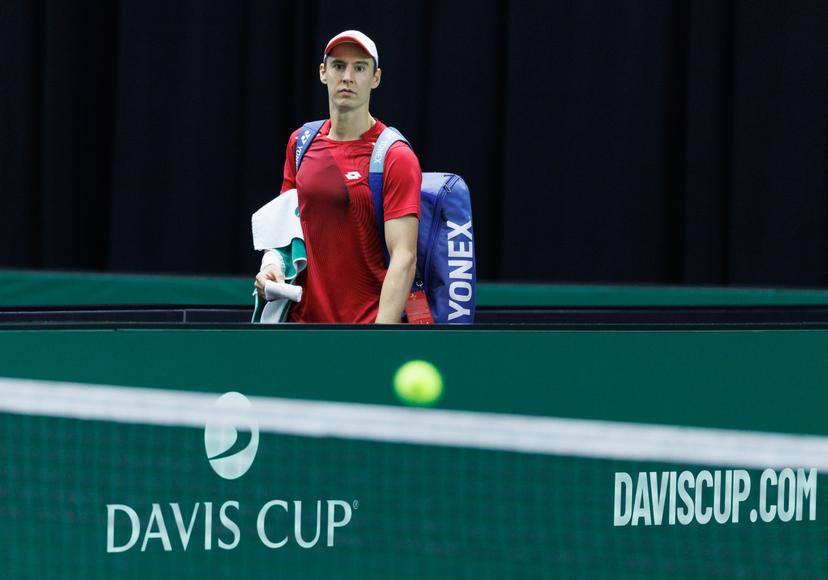 Belgian Joran Vliegen pictured during a training practice in Bologna, Italy, on Thursday 20 November 2025. Belgium will compete Italy in the semi finals of the Davis Cup top eight Finals, taking place in Bologna from November 18 to 23. BELGA PHOTO BENOIT DOPPAGNE
