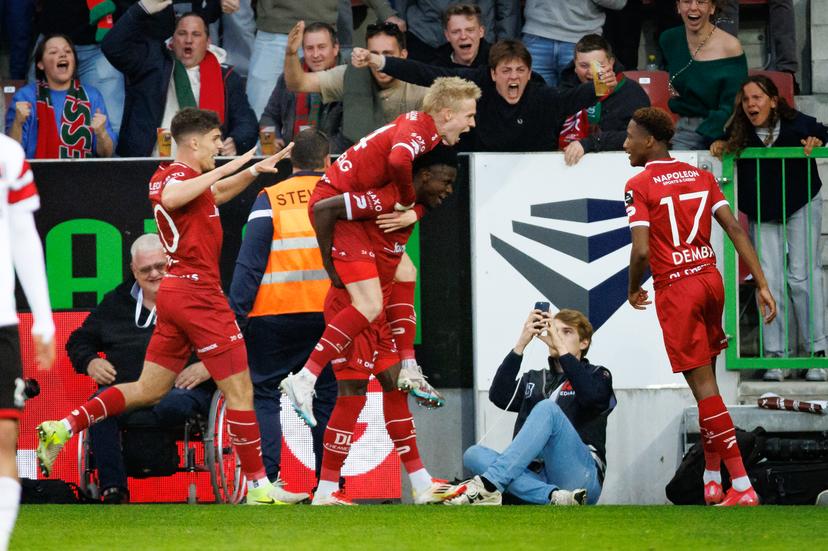 Essevee's Tobias Hedl celebrates after scoring during a soccer game between SV Zulte Waregem and RWD Molenbeek, Friday 18 April 2025 in Waregem, on the 30th and last day of the 2024-2025 'Challenger Pro League' 1B second division of the Belgian championship. BELGA PHOTO KURT DESPLENTER