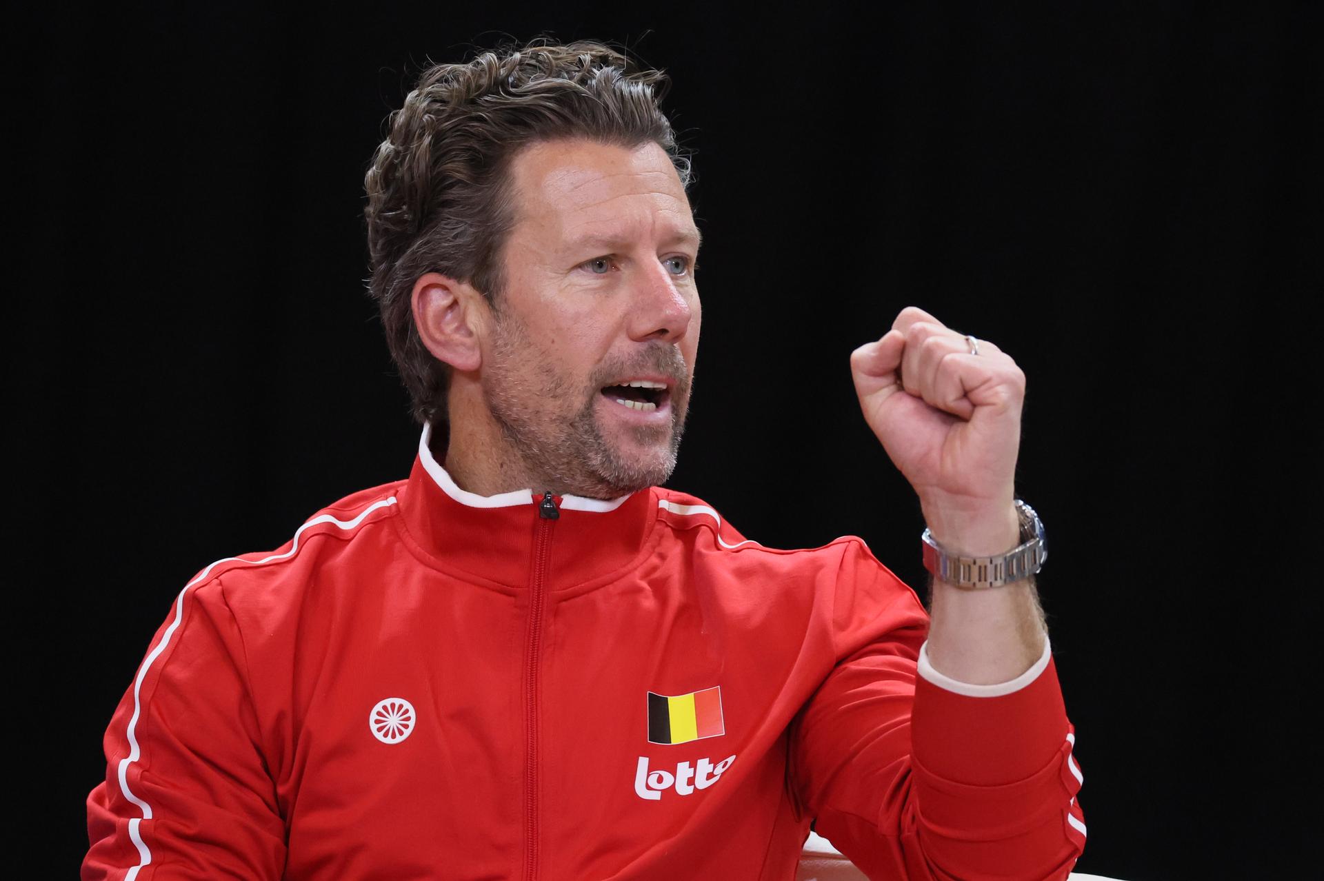 Belgian team captain Wim Fissette pictured during the first game between Belgian Vandewinkel (WTA 94) and US' Jovic (WTA 16) on the first day of tennis matches between Belgium and USA, in the qualifiers of the Billie Jean King Cup tennis, in Oostende, Belgium, on Friday 10 April 2026. The meeting takes place on 10 and 11th April. PHOTO BENOIT DOPPAGNE