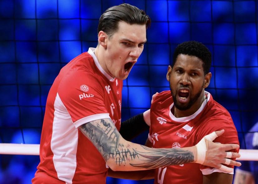 Poland's Middle Blocker #07 Bartlomiej Lemanski celebrates a point during the CEV EuroVolley 2026 men's gold medal final volleyball match between France and Poland at the Forum of Assago, on September 26, 2026.  Marco BERTORELLO / AFP
