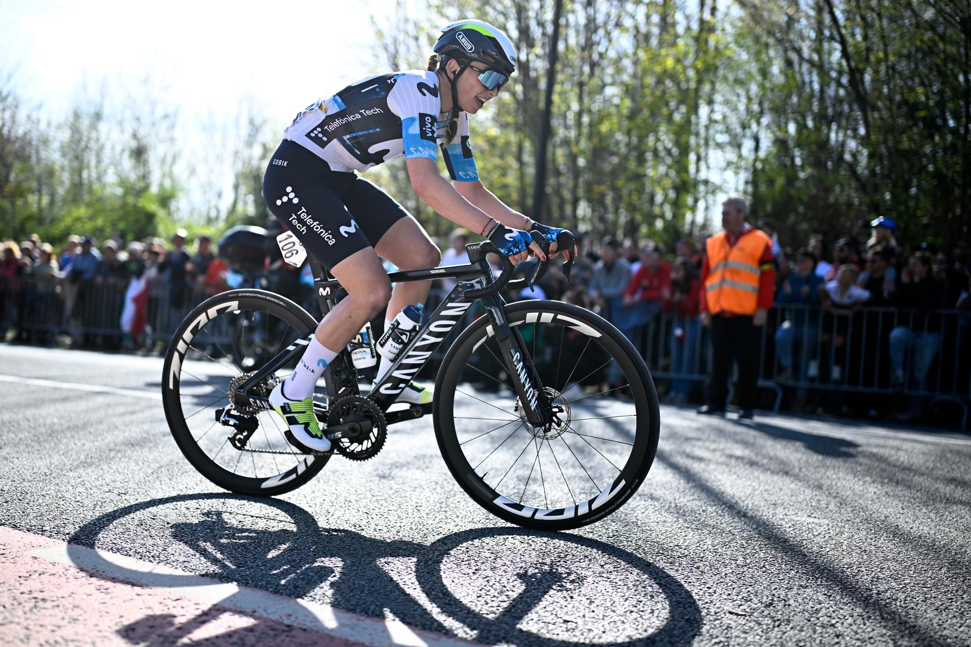 German Liane Lippert of Movistar Team pictured in action during the women's race of the 'Ronde van Vlaanderen/ Tour des Flandres/ Tour of Flanders' one day cycling race, 168,8k with start and finish in Oudenaarde, Sunday 06 April 2025. BELGA PHOTO JASPER JACOBS