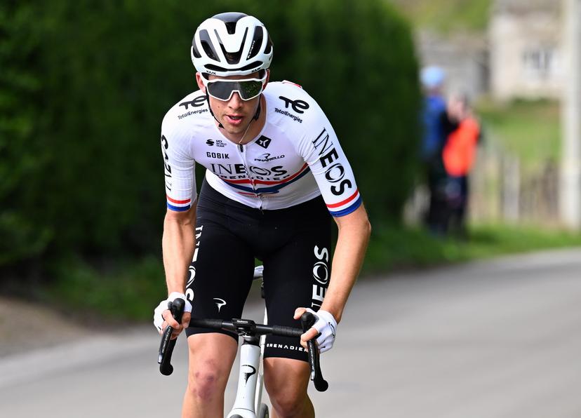 British Samuel Watson of INEOS Grenadiers pictured in action during the men elite race of the 'Dwars Door Vlaanderen' cycling event, 184,6km from Roeselare to Waregem, Wednesday 01 April 2026. BELGA PHOTO POOL TOMAS SISK