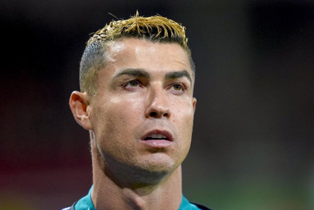 Portugal's forward #07 Cristiano Ronaldo looks on during the UEFA Nations League Group A4 football match between Norway and Portugal in Oslo on September 27, 2026.  Lise Åserud / NTB / AFP