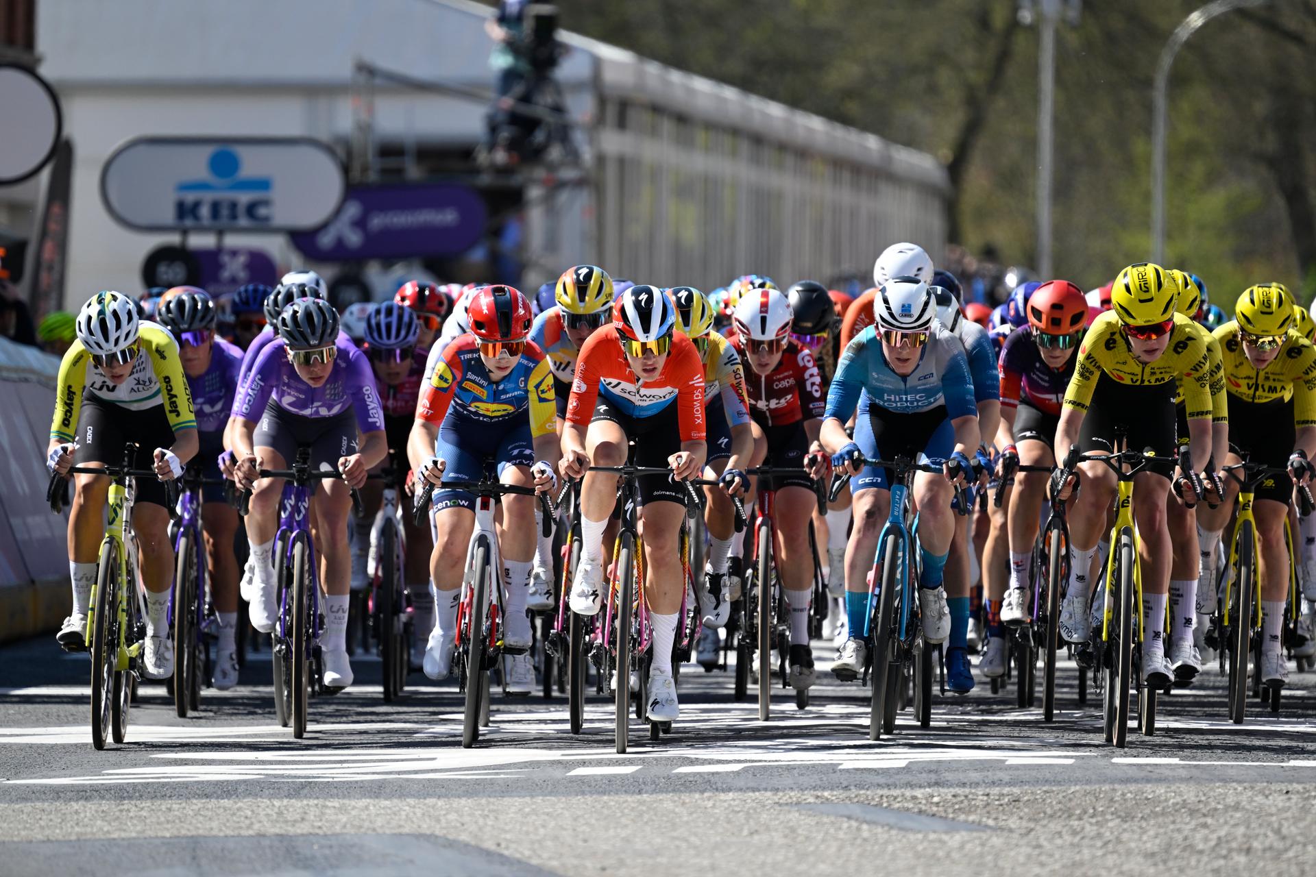 The pack of riders pictured in action during the women's race of the 'Scheldeprijs' one day cycling event, 130,3km from and to Schoten on Wednesday 08 April 2026. BELGA PHOTO TOM GOYVAERTS