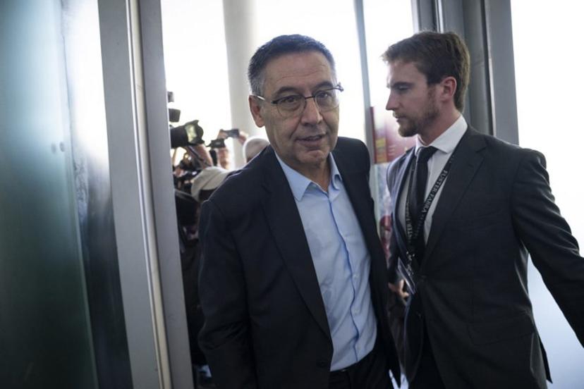 FC Barcelona's former president Josep Maria Bartomeu leaves the Ciutat de la Justicia courthouse after a hearing on the ongoing FC Barcelona corruption case regarding alleged bribery payments to former refereeing chief, in Barcelona, on September 18, 2025.  Last year Barcelona and several of the Spanish champions' former directors were charged with bribery after alleged payments to the former Spanish refereeing vice-president Jose Maria Enriquez Negreira, who held the post for 25 years. Negreira allegedly earned over seven million euros ($7.6 million) from Barcelona between 2001 and 2018, through companies supposedly producing refereeing reports, according to the club. Josep LAGO / AFP
