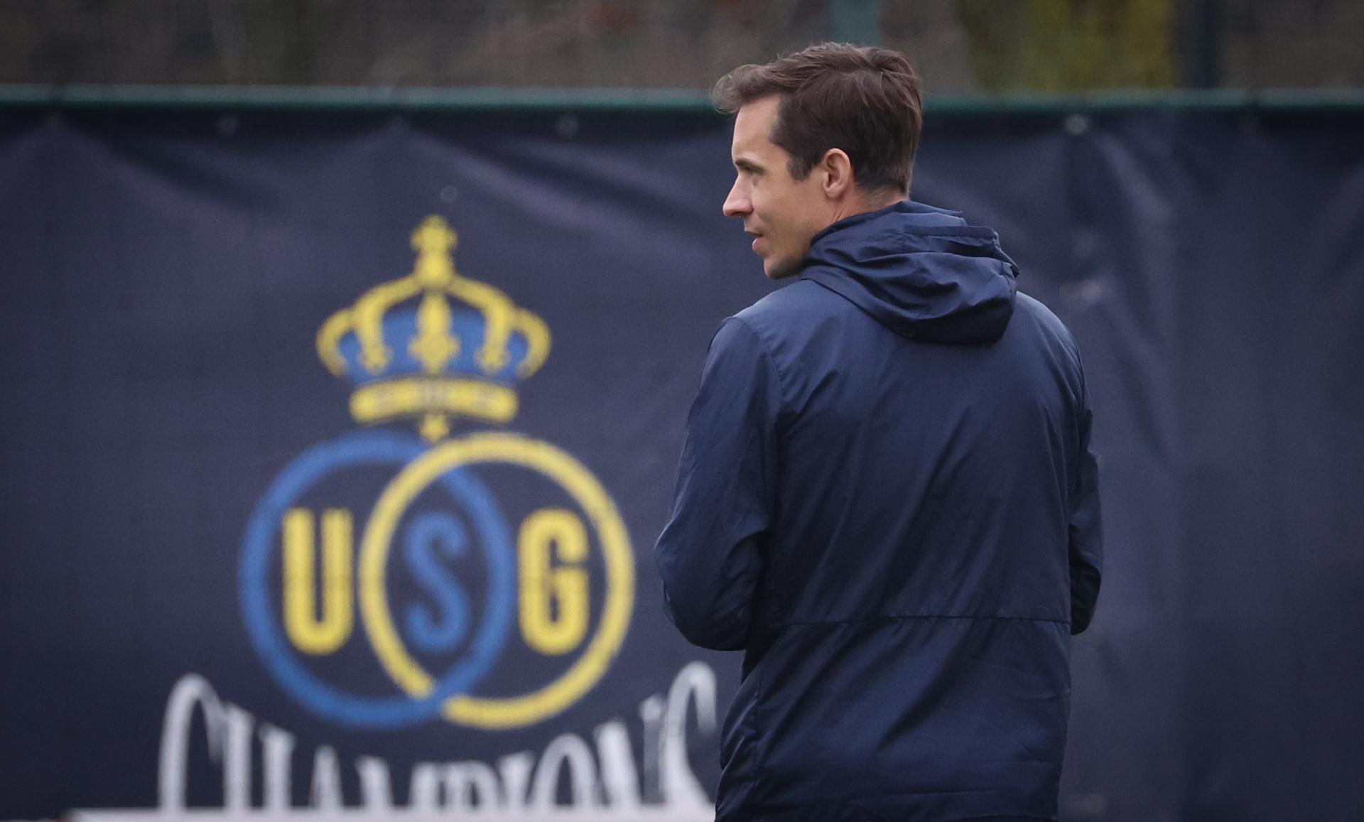 Union's head coach David Hubert pictured during a training session of Belgian soccer team Royale Union Saint-Gilloise in Zaventem, on Monday 08 December 2025. The team is preparing for tomorrow's match against French team Olympique de Marseille, on the sixth day of the League phase of the UEFA Champions League tournament. BELGA PHOTO VIRGINIE LEFOUR