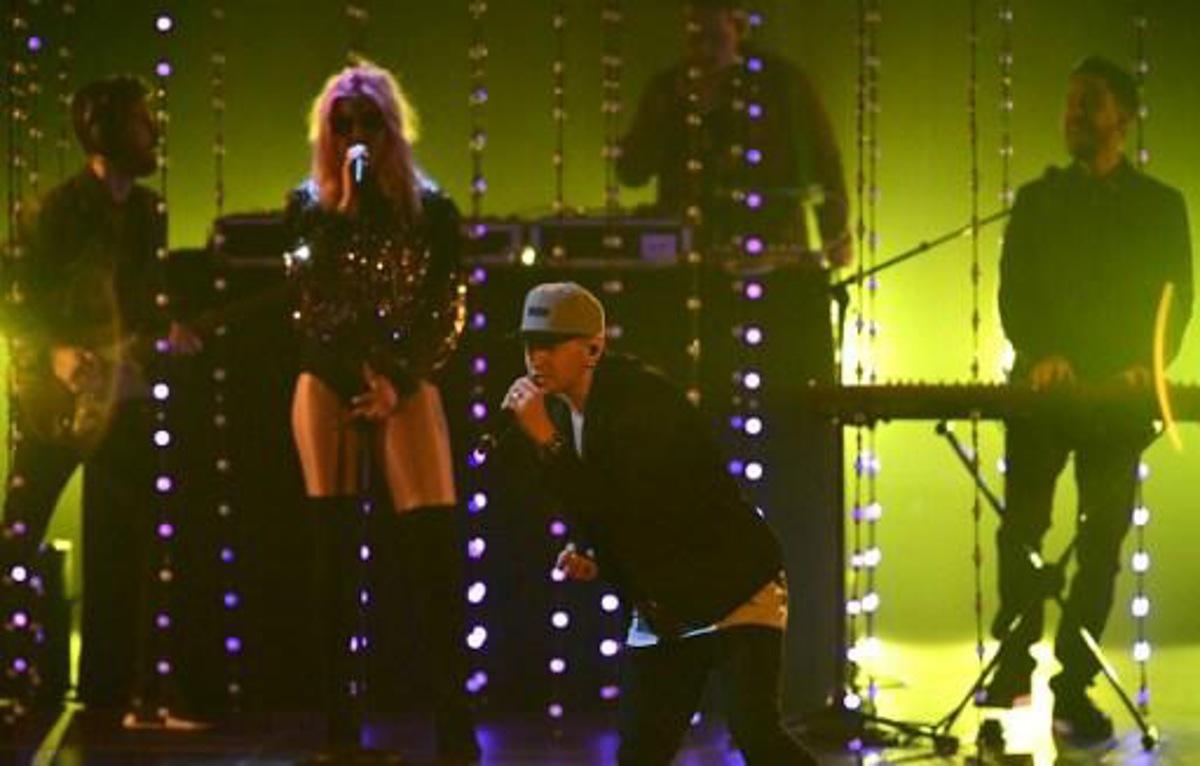 US band Linkin Park performs during the 2017 Echo Music Awards in Berlin, on April 6, 2017.   Tobias SCHWARZ / POOL / AFP