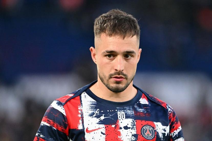 Paris Saint-Germain's Spanish goalkeeper #80 Arnau Tenas looks on during the warm up ahead of the UEFA Champions League Quarter final first leg football match between Paris Saint-Germain (FRA) and Aston Villa (ENG) at the Parc des Princes stadium in Paris on April 9, 2025.  Bertrand GUAY / AFP