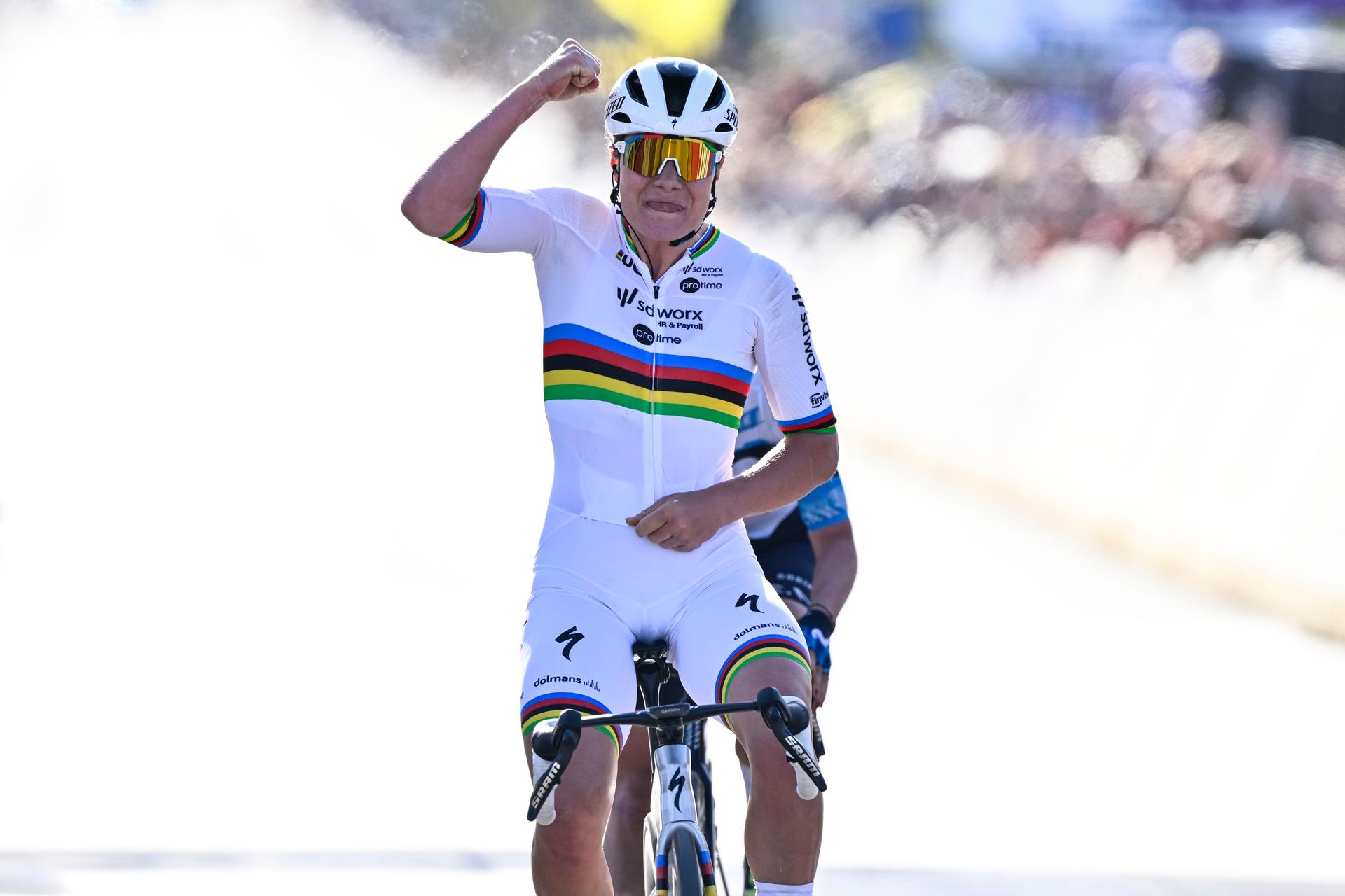 Belgian Lotte Kopecky of SD Worx-Protime wins the women's race of the 'Ronde van Vlaanderen/ Tour des Flandres/ Tour of Flanders' one day cycling race, 168,8k with start and finish in Oudenaarde, Sunday 06 April 2025. BELGA PHOTO ERIC LALMAND