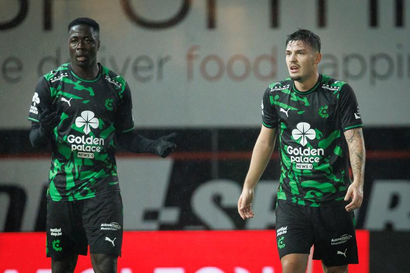 Cercle's Oumar Diakite and Cercle's Gary Magnee look dejected during a soccer match between SV Zulte Waregem and Cercle Brugge, Saturday 29 November 2025 in Waregem, on day 16 of the 2025-2026 'Jupiler Pro League' first division of the Belgian championship. BELGA PHOTO KURT DESPLENTER