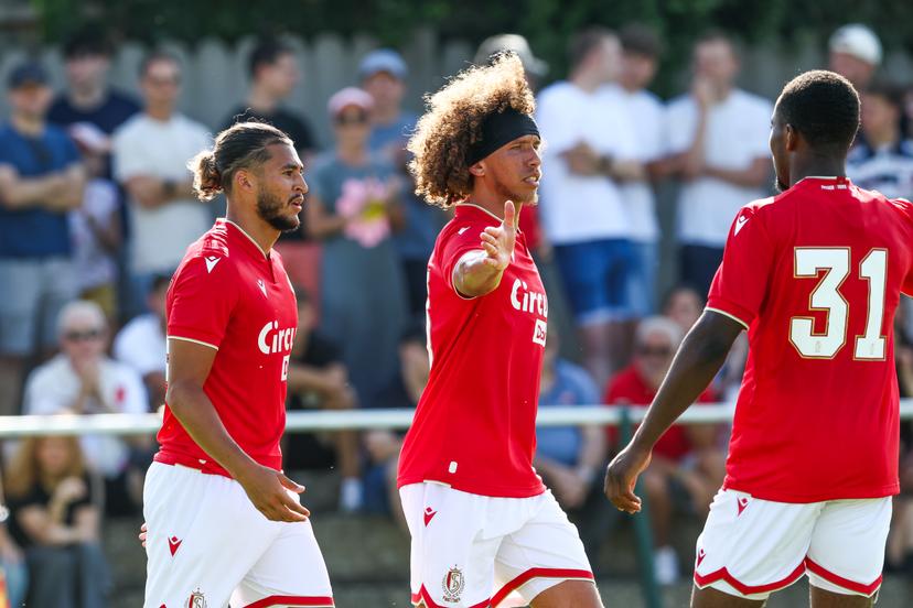 Standard's Paulo Da Silva Thago and Standard's Marlon Fossey celebrate during a friendly game between Aubel FC and Standard de liege, Saturday 28 June 2025 in Aubel, in preparation of the upcoming 2025-2026 season. BELGA PHOTO BRUNO FAHY