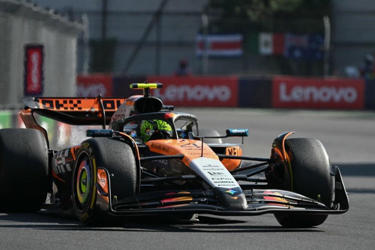 McLaren's British driver Lando Norris races in the lead during the Mexico City Formula One Grand Prix at the Hermanos Rodriguez racetrack in Mexico City on October 26, 2025.  Yuri CORTEZ / AFP