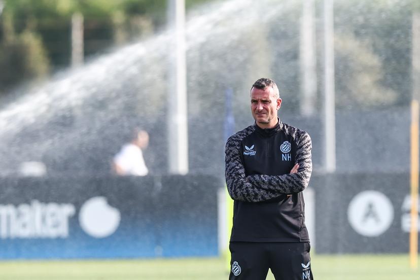 Club's head coach Nicky Hayen pictured during a training session of Belgian soccer team Club Brugge, in Brugge, on Monday 29 September 2025. The team is preparing for tomorrow's game against Italian Atalanta BC, on day two of the League phase of the UEFA Champions League tournament. BELGA PHOTO BRUNO FAHY