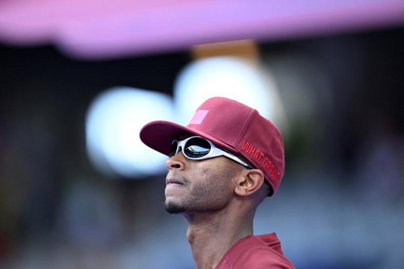 Qatar's Mutaz Essa Barshim gets ready prior to the men's high jump final of the athletics event at the Paris 2024 Olympic Games at Stade de France in Saint-Denis, north of Paris, on August 10, 2024.  Kirill KUDRYAVTSEV / AFP