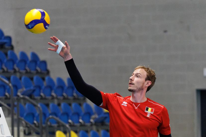 Belgium's Sam Deroo pictured in action during the media day of the Red Dragons, Belgian national men's volleyball team, ahead of the World Championship, in Roeselare, on Thursday 04 September 2025. The FIVB 2025 Volleyball World Championship take place from 12 to 28 September in the Philippines. BELGA PHOTO KURT DESPLENTER