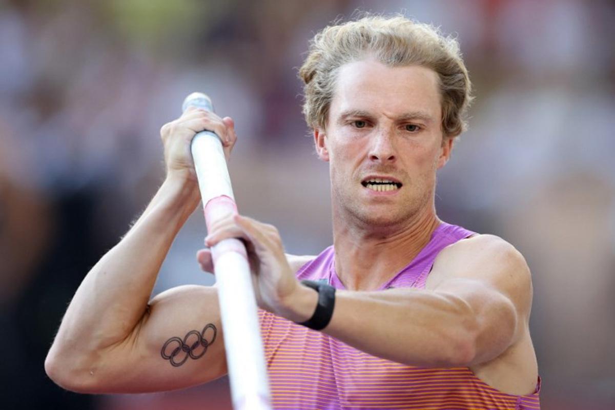 Belgium's Ben Broeders competes in the men's pole vault event of the Diamond League athletics meeting at the Louis II stadium in Monaco on July 11, 2025.  Valery HACHE / AFP