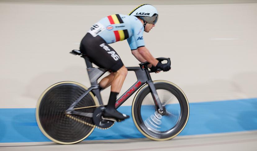 Belgian Jules Hesters pictured in action during the final Men's Scratch race at the 2025 UCI Track World Championships cycling, in Santiago, Chile, Thursday 23 October 2025. The Track World Championships take place from 22 to 26 October at the Velodromo de Penalolen in Santiago, Chile. BELGA PHOTO BENOIT DOPPAGNE