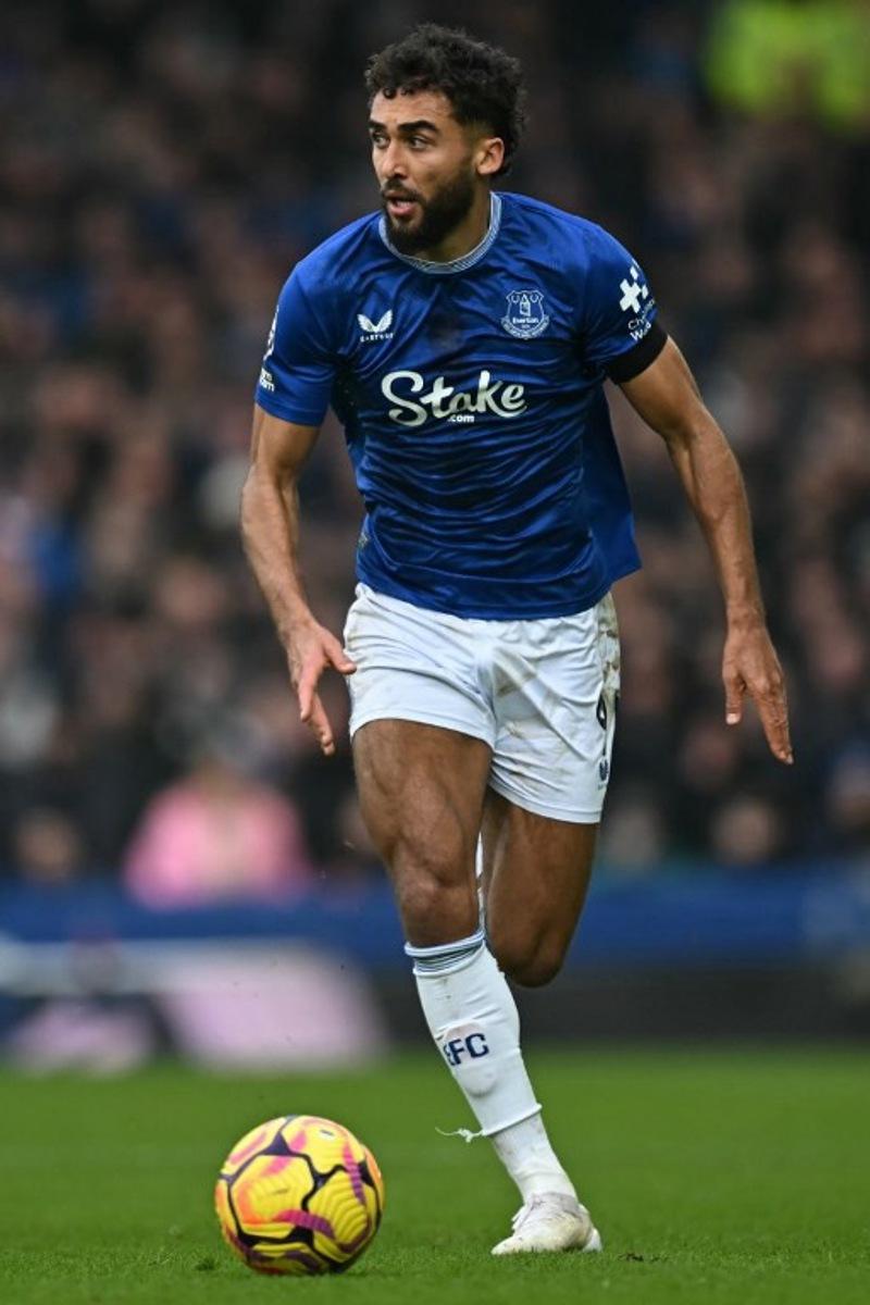 Everton's English striker #09 Dominic Calvert-Lewin runs with the ball during the English Premier League football match between Everton and Tottenham Hotspur at Goodison Park in Liverpool, north west England on January 19, 2025.  Paul ELLIS / AFP