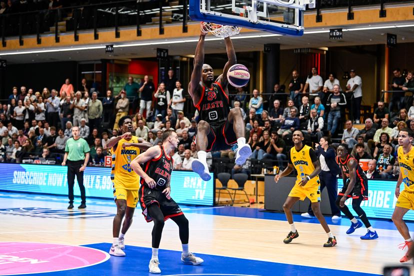 Antwerp's Kevin Tumba scores a dunk during a basketball match between Landstede Hammers and Antwerp Giants, Saturday 26 September 2026 in Zwolle, The Netherlands. The BNXT Supercup is played by the national champion of The Netherlands and Belgium during the previous season. BELGA PHOTO TOM GOYVAERTS