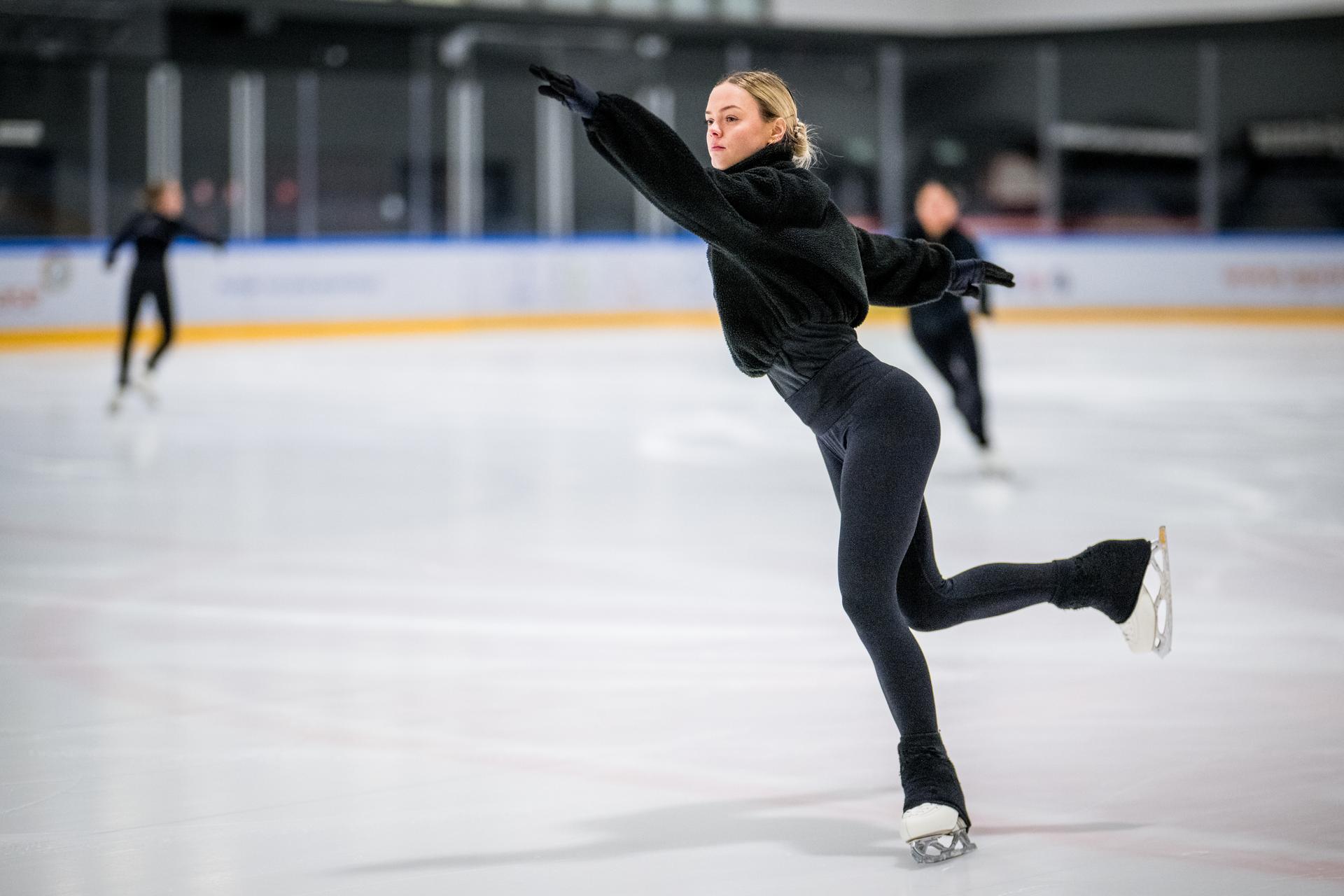 Belgian figure skater Loena Hendrickx pictured in action during a figure skating training session on Monday 27 January 2025 in Antwerp. BELGA PHOTO JASPER JACOBS