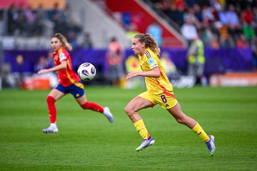 Jarne TEULINGS of Belgium during the women's UEFA Euro 2025 match between Spain and Belgium at Stockhorn Arena on July 7, 2025 in Thun, Switzerland. (Photo by Baptiste Fernandez/Icon Sport) BENELUX ONLY