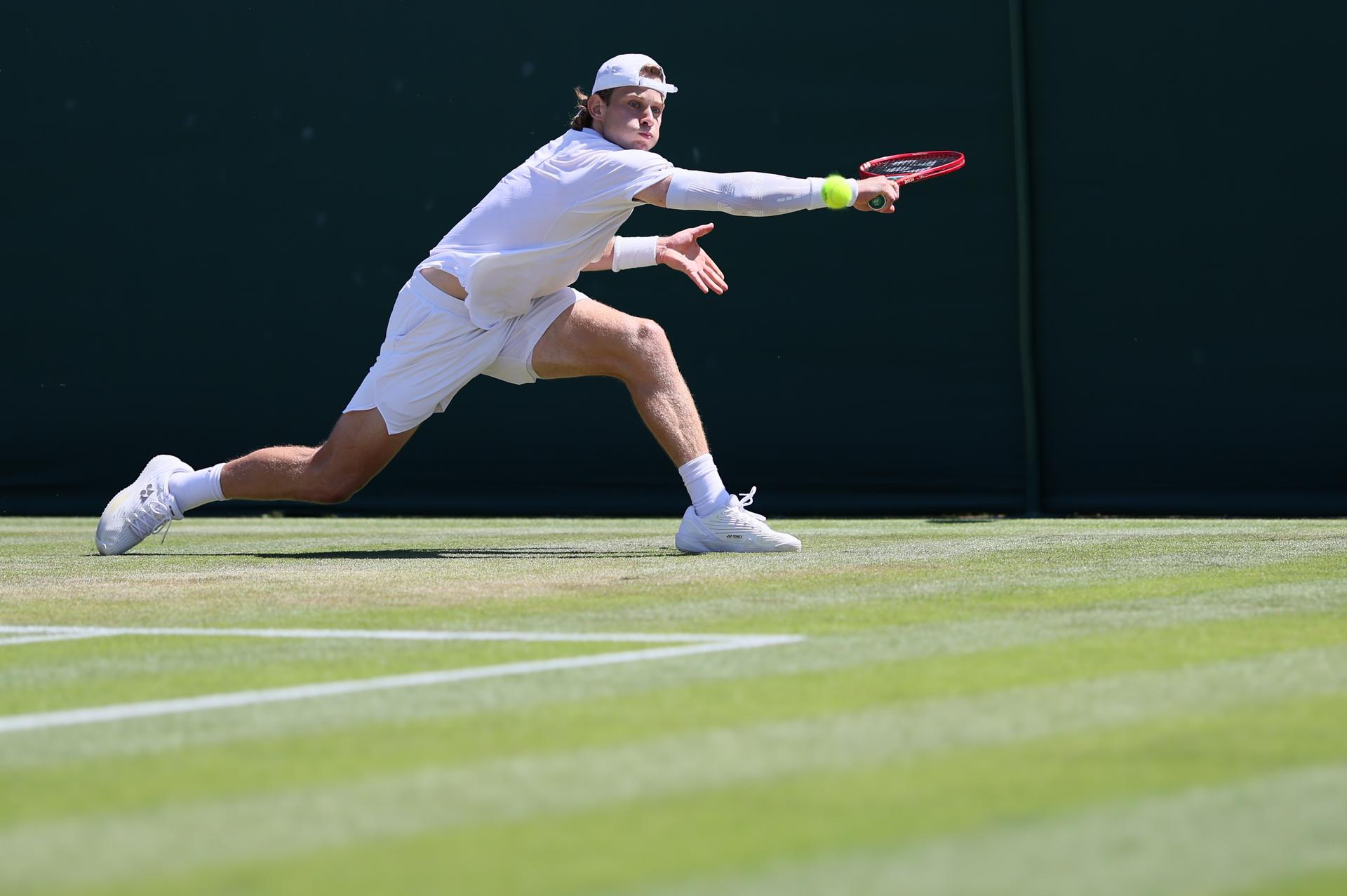 Belgian Zizou Bergs pictured in action during a second round game between Belgian Bergs and Portuguese Faria in the Men's singles at the Wimbledon grand slam tennis tournament in London, Britain, Thursday 02 July 2026.  BELGA PHOTO BENOIT DOPPAGNE