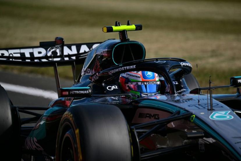 Mercedes' Italian driver Kimi Antonelli drives during the sprint qualifying session ahead of the Formula One British Grand Prix at the Silverstone motor racing circuit in Silverstone, central England, on July 3, 2026.  Andrej ISAKOVIC / AFP