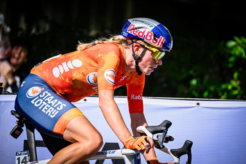 Dutch Demi Vollering is pictured in action during the elite women Road Race race (180,4 km) at the cycling World Championship, in Montreal, Canada, Saturday 26 September 2026. The UCI road world championships are taking place from 20 to 27 September, in Montreal, Canada. BELGA PHOTO JASPER JACOBS