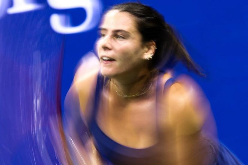 USA's Emma Navarro plays against USA's Jessica Pegula during their women's singles quarter-final tennis match on day ten of the US Open tennis tournament at the USTA Billie Jean King National Tennis Center in New York City on September 8, 2026.  CHARLY TRIBALLEAU / AFP