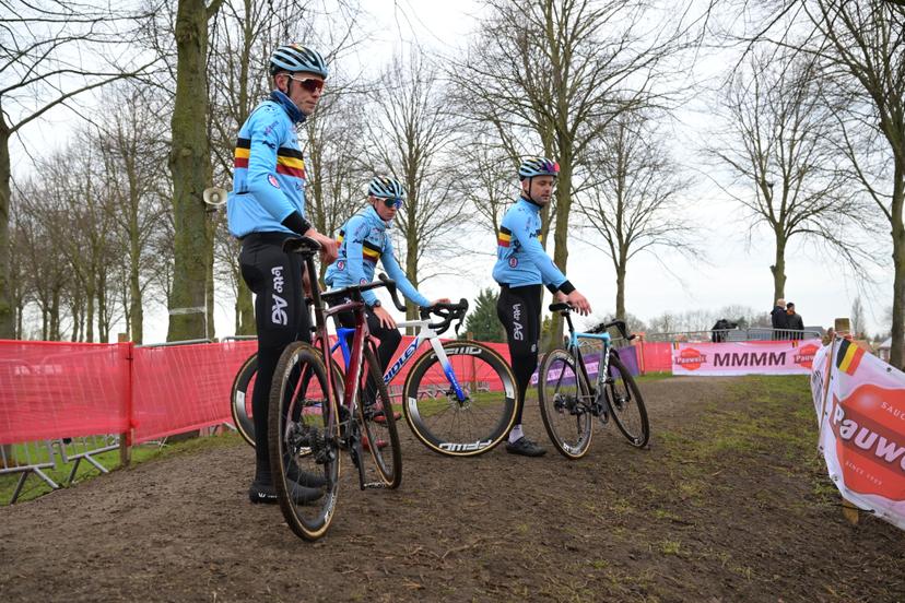 Belgian riders pictured during a training session on the track of the UCI Cyclocross World Championships, on Friday 30 January 2026, in Hulst, The Netherlands. BELGA PHOTO DAVID PINTENS