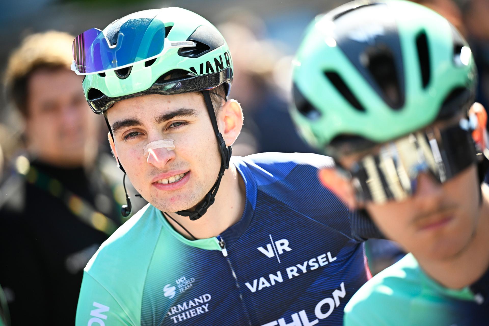 French Paul Seixas of Decathlon CMA CGM Team pictured at the start of the men's race of the 90th edition of the 'La Fleche Wallonne', one day cycling race (Waalse Pijl - Walloon Arrow), 200 km from Herstal to Huy, Wednesday 22 April 2026.  BELGA PHOTO JASPER JACOBS