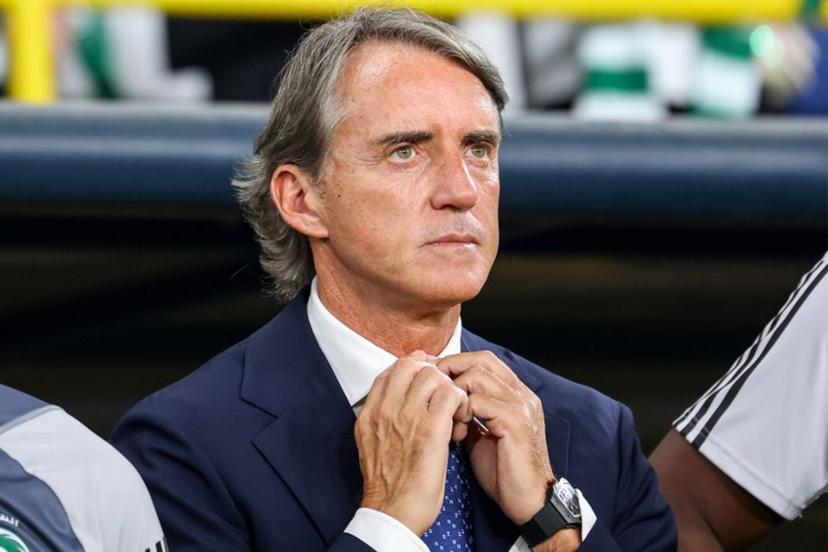 Saudi Arabia's Italian coach Roberto Mancini looks on before the 2026 FIFA World Cup AFC qualifiers football match between Saudi Arabia and Jordan at al-Awwal Stadium in Riyadh on June 11, 2024.  Fayez NURELDINE / AFP