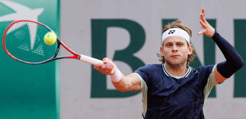 Belgian Zizou Bergs pictured during a doubles tennis match between Belgian-Dutch Pair Bergs-De Jong and Portuguese-French pair Borges-Rinderknech, in the first round of the men's doubles at the Roland Garros Grand Slam tennis tournament, Thursday 29 May 2025 in Paris, France. The 2025 edition of Roland Garros takes place from May 24th to June 8th 2025. BELGA PHOTO BENOIT DOPPAGNE