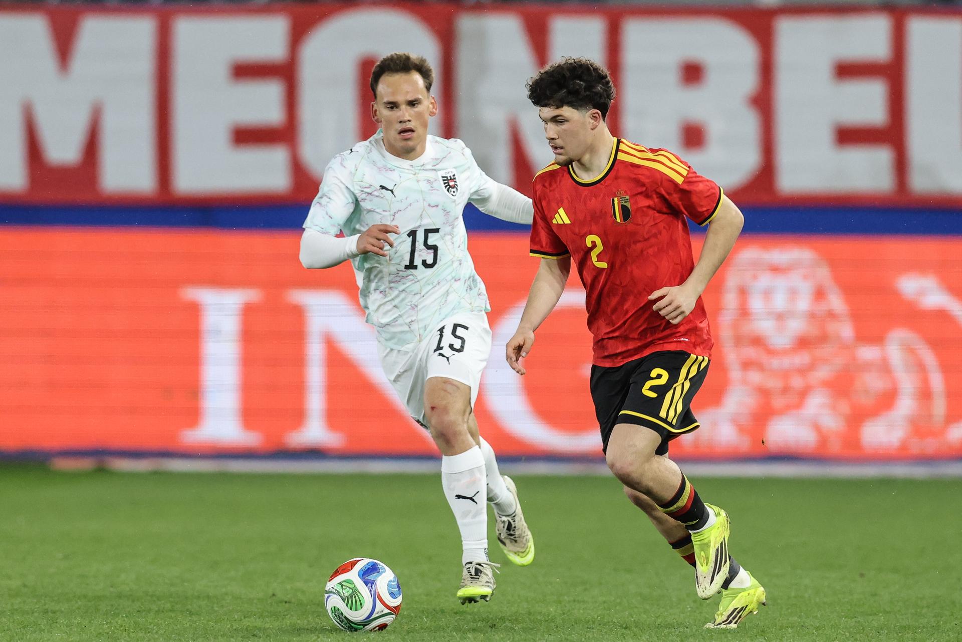 Austria's Nickolaus Wurmbrand and Belgian Kyriani Sabbe fight for the ball during a game of the Belgian national soccer team Red Devils U21 against Austria, on the day 8 of the qualifications in the group I for the 2027 Euro, in Leuven, Friday 27 March 2026. BELGA PHOTO BRUNO FAHY
