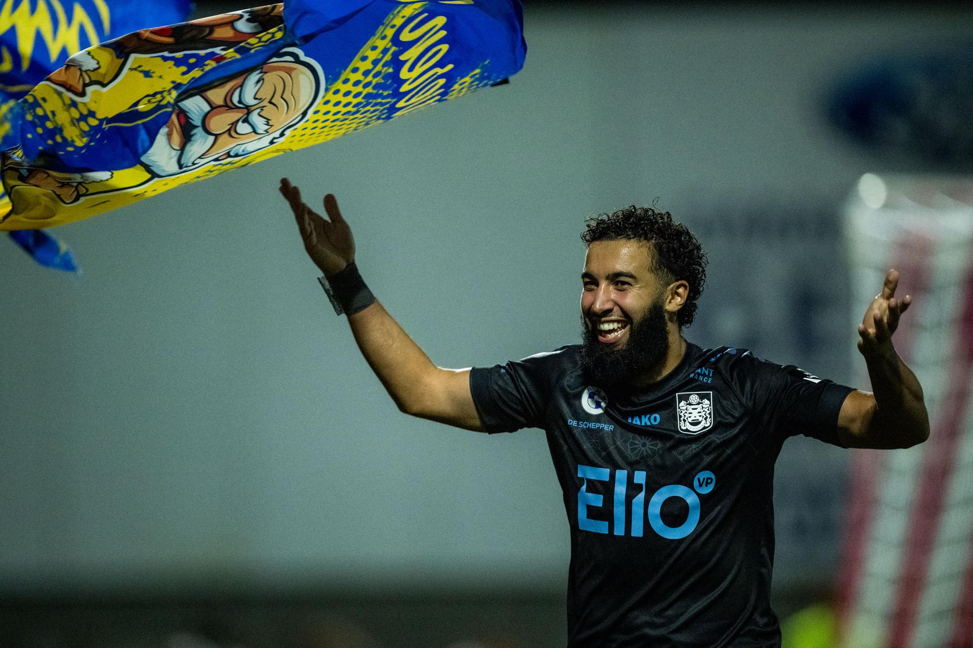 Beveren's Mehdi Najim Ilyes celebrates after scoring during a soccer game between Hoogstraten VV (1st Amateur) and SK Beveren (1B), in Hoogstraten, Saturday 06 September 2025, round 7 of the Croky Cup 2025-2026 competition. BELGA PHOTO JASPER JACOBS