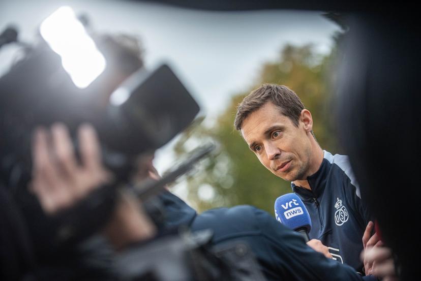 Royale Union Saint-Gilloise head coach David Hubert is pictured after a training session of Belgian soccer team Royale Union Saint-Gilloise in Brussels, on Monday 13 October 2025. BELGA PHOTO JONAS ROOSENS