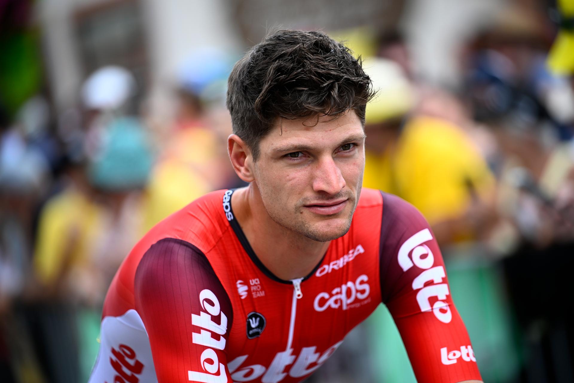 Belgian Brent Van Moer of Lotto Cycling Team pictured at the start of stage 15 of the 2025 Tour de France cycling race, from Muret to Carcasonne (169 km), on Sunday 20 July 2025 in France. The 112th edition of the Tour de France starts on Saturday 5 July in Lille, France, and will finish in Paris, France on the 27th of July.   BELGA PHOTO JASPER JACOBS