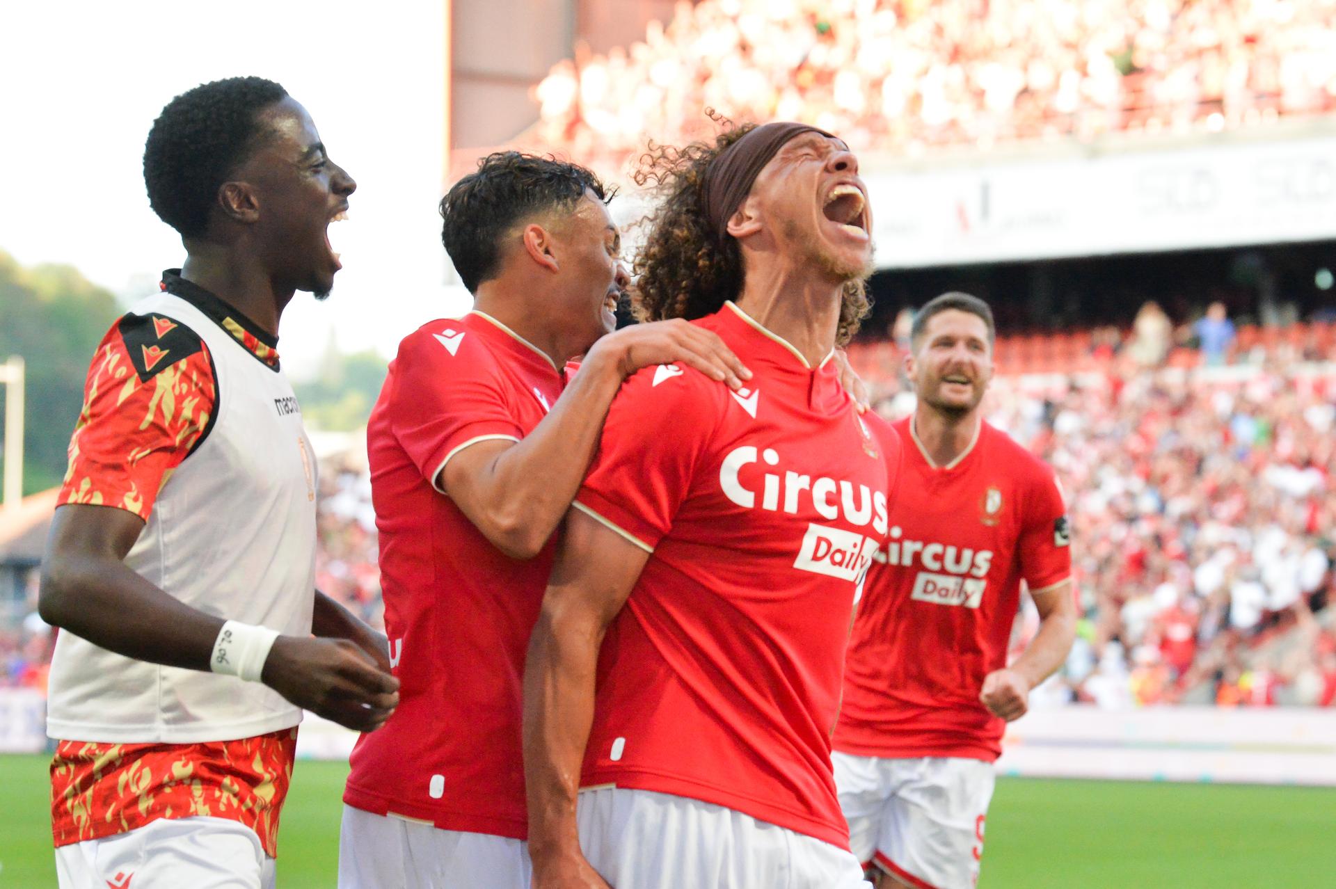 Standard's Marlon Fossey celebrates after scoring during a soccer match between Standard de Liege and KRC Genk, Sunday 10 August 2025 in Liege, on day 3 of the 2025-2026 'Jupiler Pro League' first division of the Belgian championship. BELGA PHOTO JILL DELSAUX