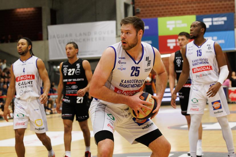 Mechelen's Brayden Parker pictured in action during a basketball match between House of Talents Spurs Kortrijk and Kangoeroes Mechelen, Friday 11 October 2024, in Kortrijk, on day 5 of the 'BNXT League' first division basket championship. BELGA PHOTO KURT DESPLENTER