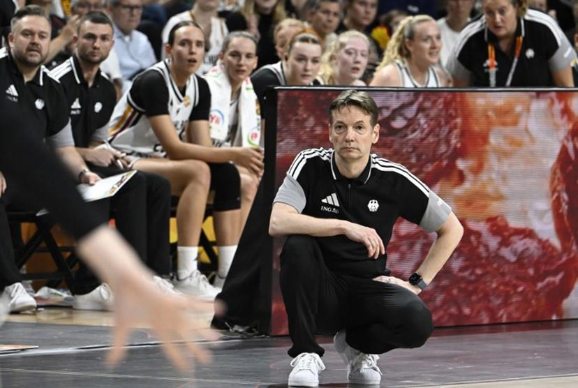 Germany's head coach Olaf Lange reacts during the 2026 FIBA Women's Basketball World Cup Group A match between Germany and Japan at the Berlin Arena in Berlin on September 5, 2026.  Tobias SCHWARZ / AFP