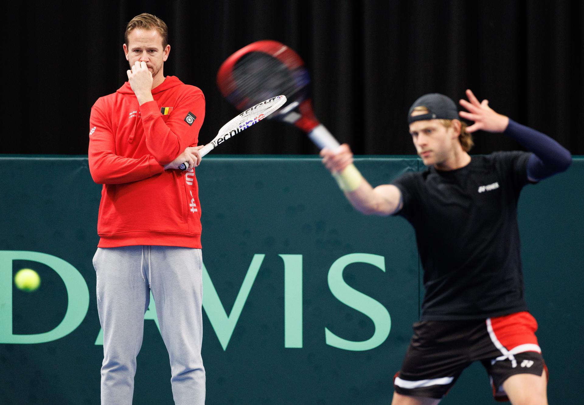 Former Belgian player Kristof Vliegen and Belgian Zizou Bergs pictured during a training practice of the Belgian team, Tuesday 28 January 2025, in Hasselt. Belgium will compete this weekend in the Davis Cup qualifiers against Chile. BELGA PHOTO BENOIT DOPPAGNE