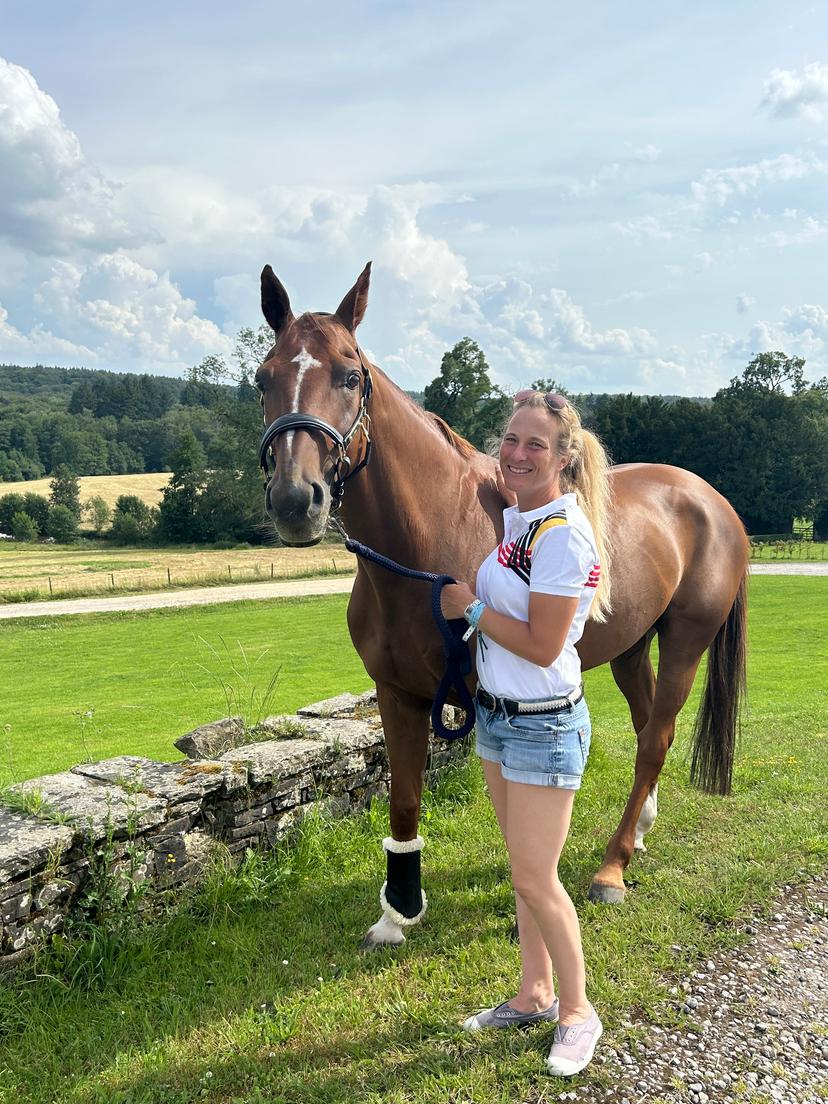 Belgian Eventing team  Lara de Liedekerke and her horse Origi pose for the photographer at the media day at the Team Belgium Base Camp for eventing, Saturday 20 July 2024 in Arville, Faulx-les-Tombes, Gesves, in preparation of the upcoming 2024 Paris Olympic Games. BELGA PHOTO CHRISTIAN DETROZ