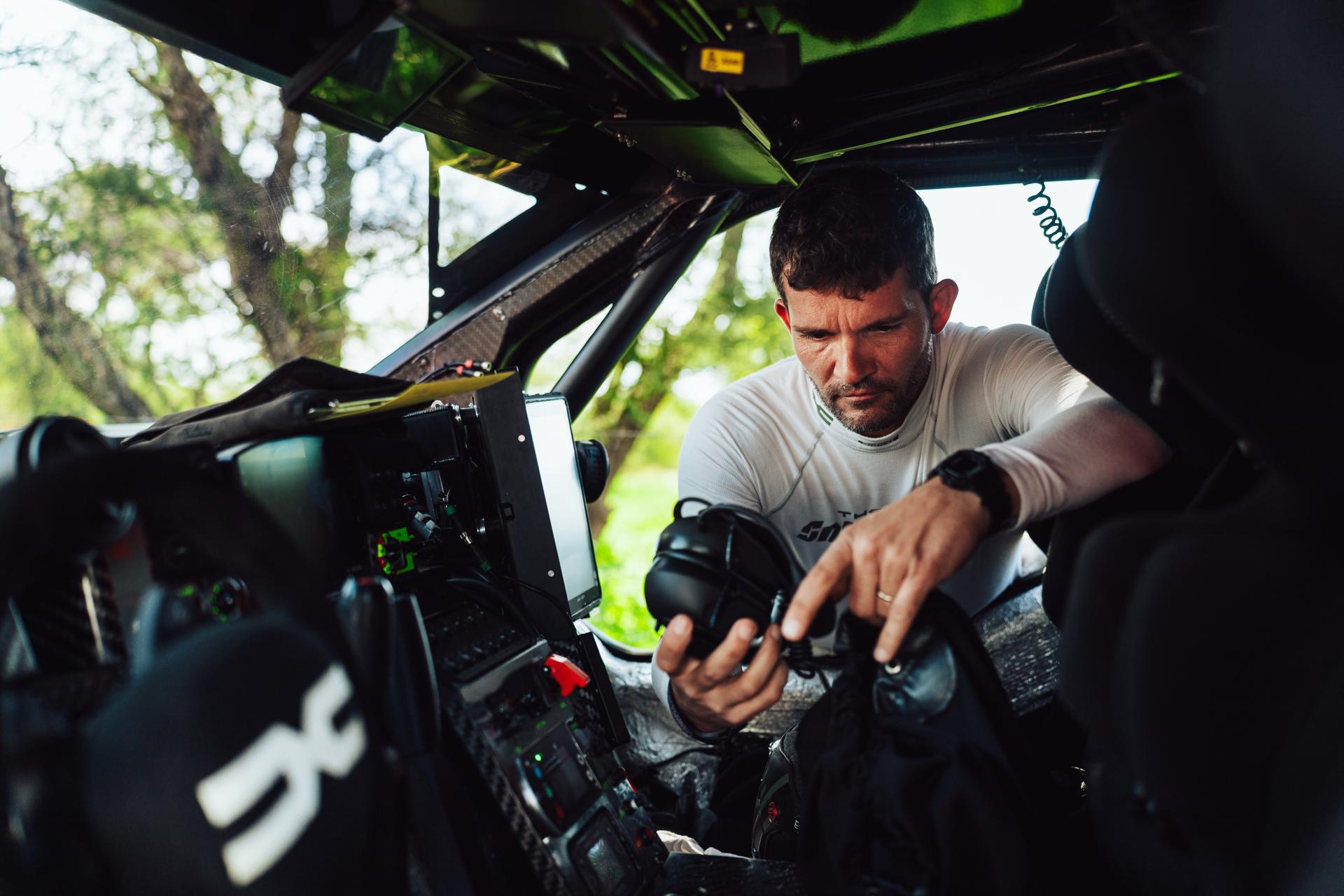 ATTENTION EDITORS - HAND OUT PICTURES - EDITORIAL USE ONLY - MANDATORY CREDIT 'THE DACIA SANDRIDERS'  This handout picture, distributed by Eric Dupain, shows Fabian Lurquin during the South African Safari Rallyn in Sun City, South Africa, on Monday 19 May 2025.  BELGA PHOTO HANDOUT THE DACIA SANDRIDERS