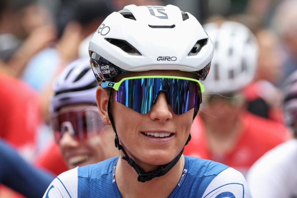 French rider Pauline Ferrand-Prevot reacts ahead of the women's Elite road race cycling event during the UCI 2025 Road World Championships, in Kigali, on September 27, 2025.  Anne-Christine POUJOULAT / AFP