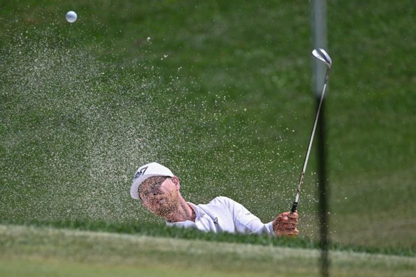 Zimbabwe's Scott Vincent of HyFlyers GC hits a bunker shot on the first hole during the final round of LIV Golf Korea at Asiad Country Club in Busan on May 31, 2026.   Jung Yeon-je / AFP