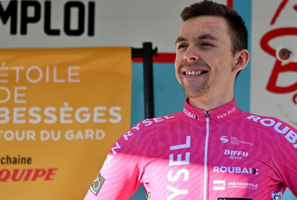 Van Rysel-Roubaix's French rider Samuel Leroux celebrates on the podium after winning the fourth stage of the 54nd Etoile de Besseges-Tour du Gard cycling race between Mejannes-le-Clap and Mejannes-le-Clap on February 3, 2024.    Sylvain THOMAS / AFP