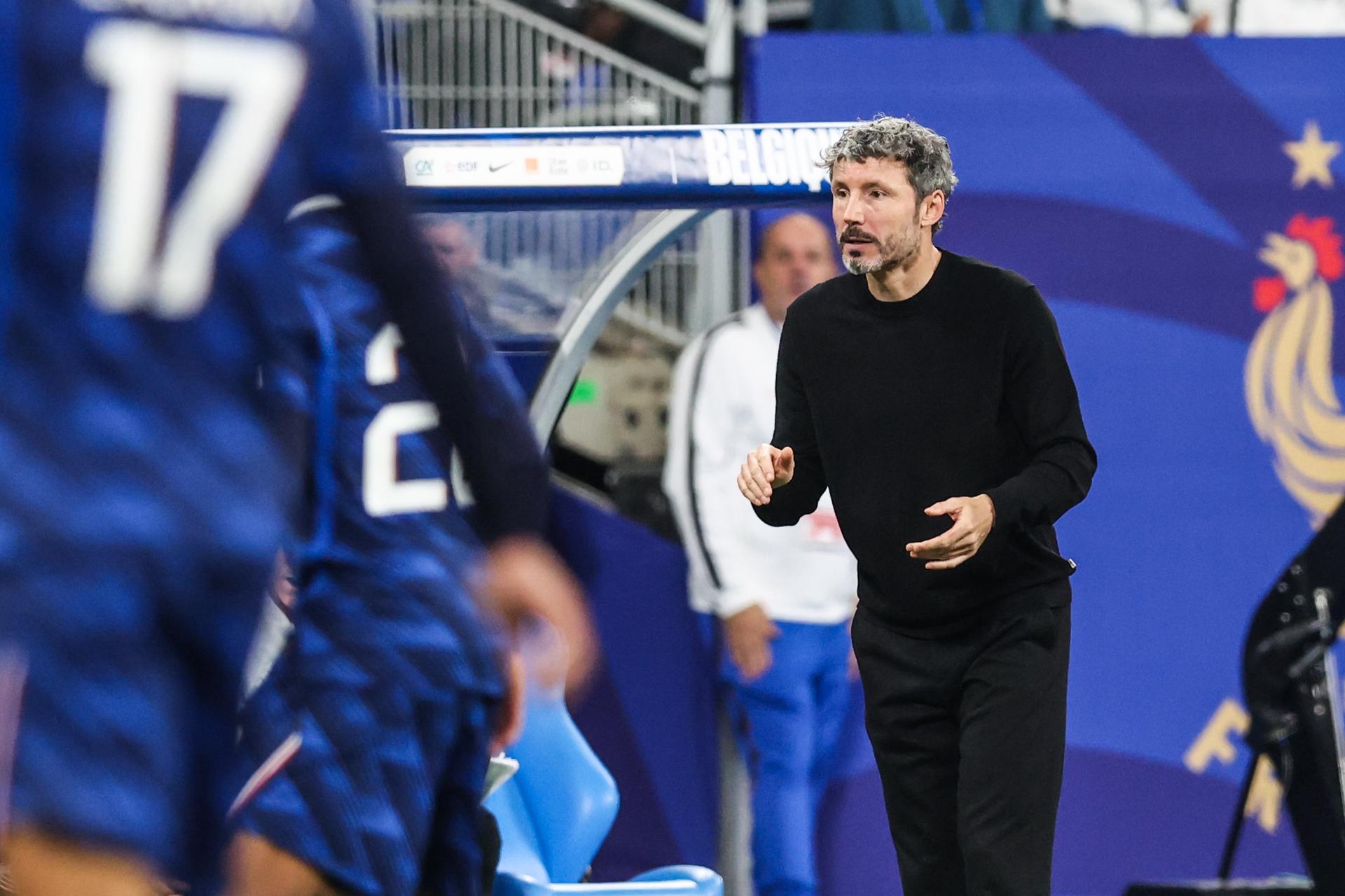 Belgium's head coach Mark van Bommel pictured during a soccer game between France and Belgian national team Red Devils, on Monday 5 October 2026  in Saint-Denis, France, the fourth (of 6) game of the UEFA Nations League group stage. BELGA PHOTO BRUNO FAHY