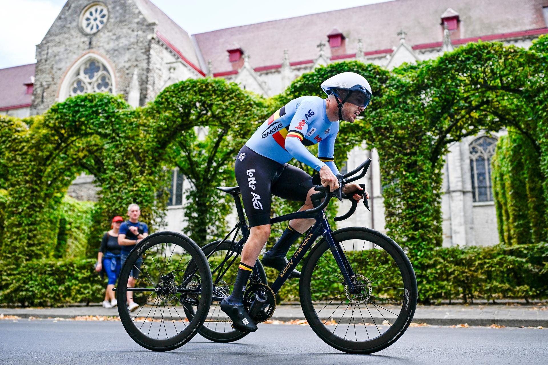 Belgium Tim Celen (MT2) pictured in action during the individual time trial at the UCI Para-cycling Road World Championships, Thursday 28 August 2025, in Ronse. The UCI Para-Cycling Road World Championships take place from 28 to 31 Augustus in Ronse. BELGA PHOTO JASPER JACOBS